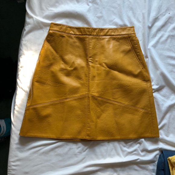 ZARA LEATHER SKIRT - Picture 1 of 3